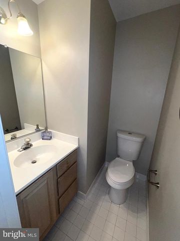 14217 BELT BUCKLE CT, Centreville, VA 20121