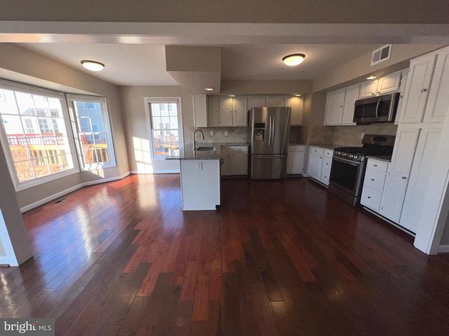 14217 BELT BUCKLE CT, Centreville, VA 20121