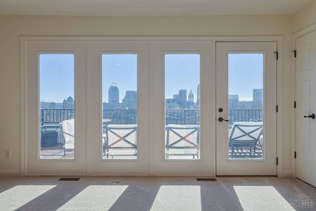 330 Boal Street, Cincinnati, OH 45202