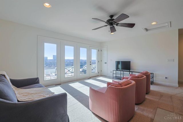 330 Boal Street, Cincinnati, OH 45202