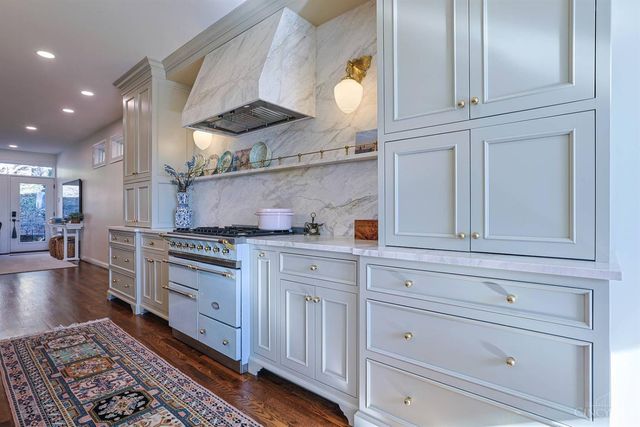 330 Boal Street, Cincinnati, OH 45202