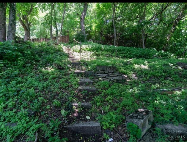 330 Boal Street, Cincinnati, OH 45202