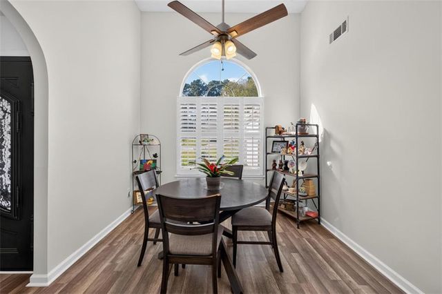 4290 Perrinton Trail, Loganville, GA 30052