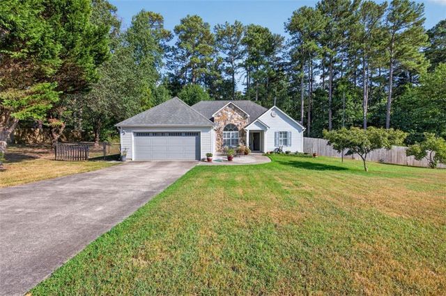 4290 Perrinton Trail, Loganville, GA 30052
