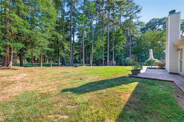 4290 Perrinton Trail, Loganville, GA 30052