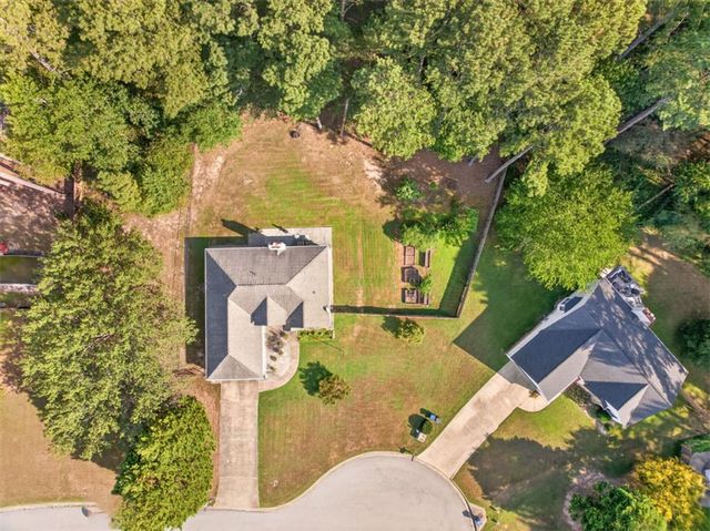 4290 Perrinton Trail, Loganville, GA 30052