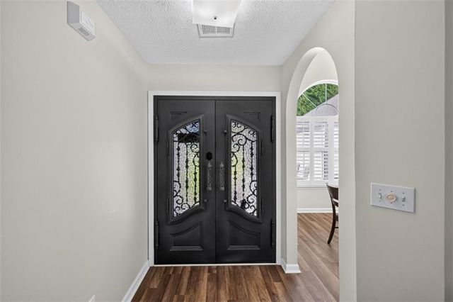 4290 Perrinton Trail, Loganville, GA 30052