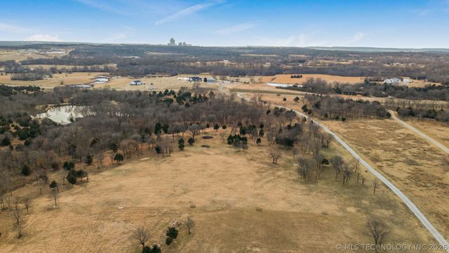 004 W 43rd Street N, Tulsa, OK 74127