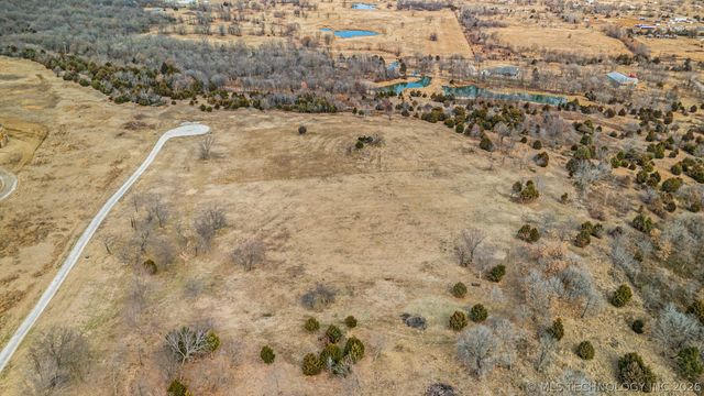 004 W 43rd Street N, Tulsa, OK 74127