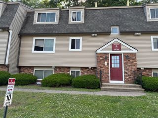 68 Evergreene 68, Wallingford, CT 06492