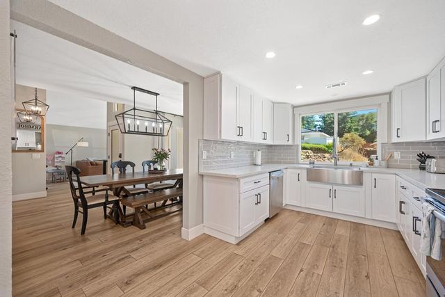 3183 Granada Dr, Cameron Park, CA 95682