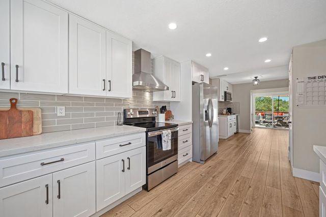 3183 Granada Dr, Cameron Park, CA 95682