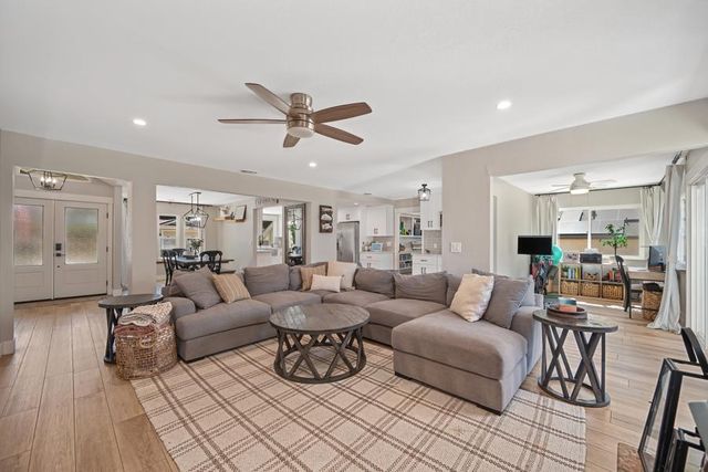 3183 Granada Dr, Cameron Park, CA 95682