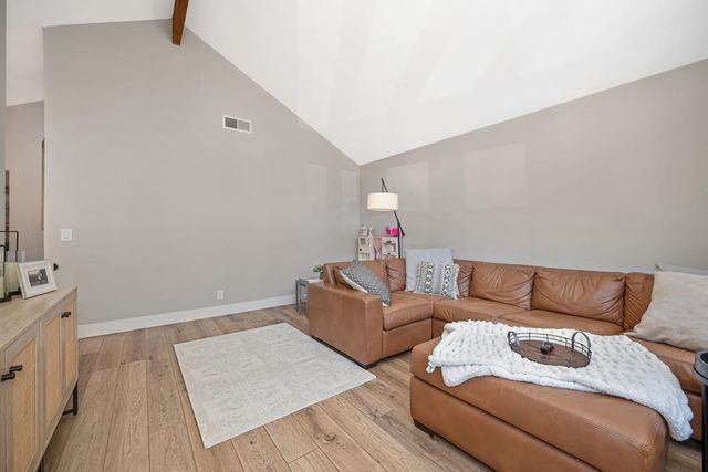 3183 Granada Dr, Cameron Park, CA 95682