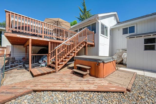 3183 Granada Dr, Cameron Park, CA 95682