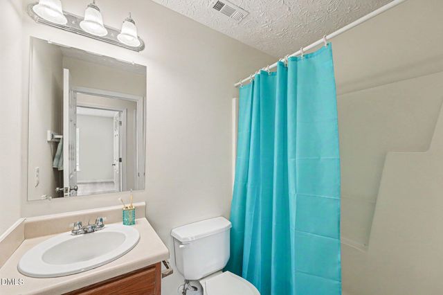 426 Saint John Drive, Durham, NC 27703