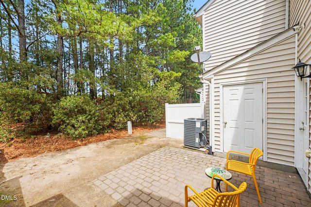 426 Saint John Drive, Durham, NC 27703