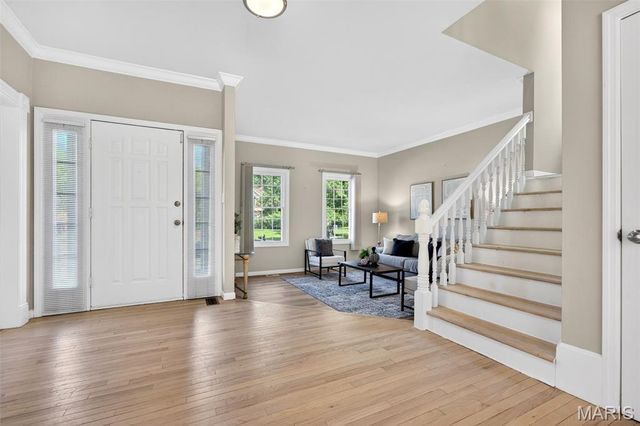 406 Forsheer Drive, Chesterfield, MO 63017