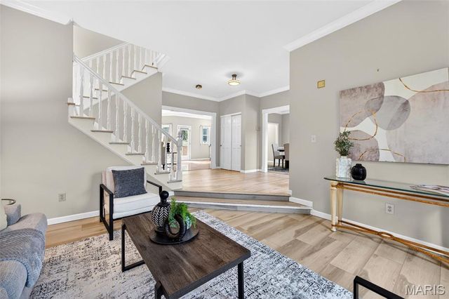 406 Forsheer Drive, Chesterfield, MO 63017