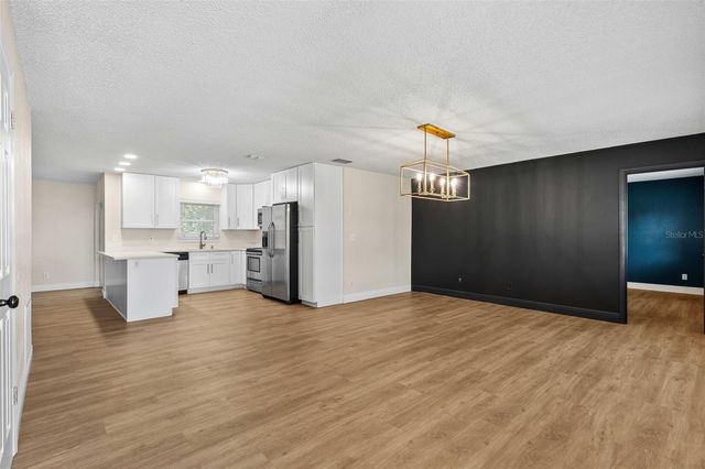 10016 BRIDLEWOOD AVENUE, Orlando, FL 32825