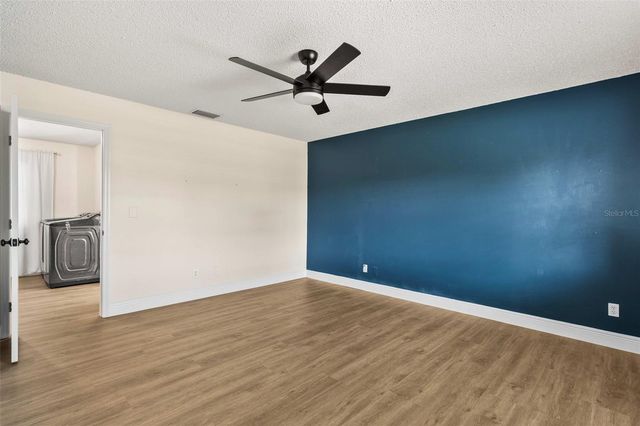 10016 BRIDLEWOOD AVENUE, Orlando, FL 32825