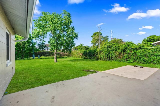 10016 BRIDLEWOOD AVENUE, Orlando, FL 32825