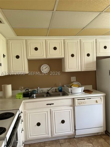 3050 Presidential Way 403, West Palm Beach, FL 33401