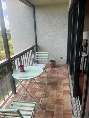 3050 Presidential Way 403, West Palm Beach, FL 33401