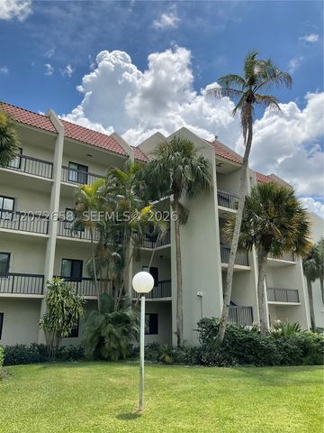 3050 Presidential Way 403, West Palm Beach, FL 33401