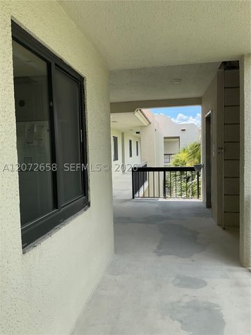3050 Presidential Way 403, West Palm Beach, FL 33401