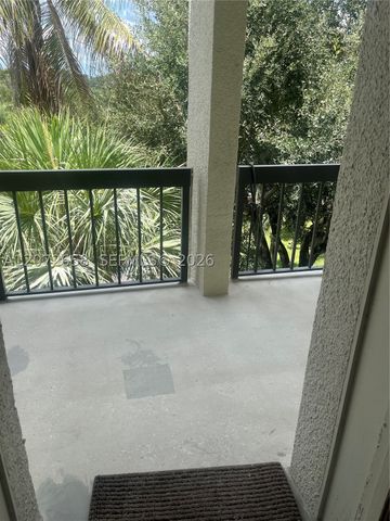 3050 Presidential Way 403, West Palm Beach, FL 33401