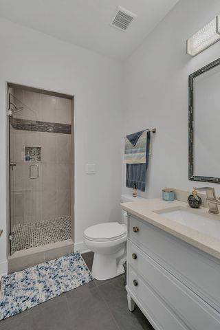 2712 Windemere Dr, Nashville, TN 37214