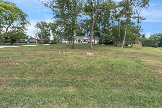 2712 Windemere Dr, Nashville, TN 37214