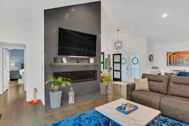 2712 Windemere Dr, Nashville, TN 37214