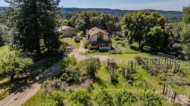 17800 Red Mule Rd, Fiddletown, CA 95629