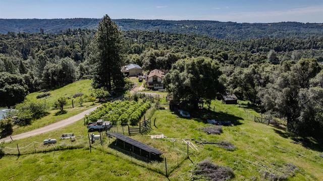 17800 Red Mule Rd, Fiddletown, CA 95629