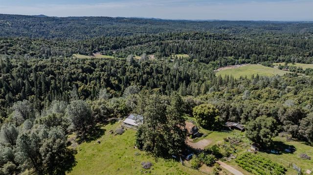 17800 Red Mule Rd, Fiddletown, CA 95629