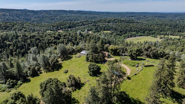 17800 Red Mule Rd, Fiddletown, CA 95629