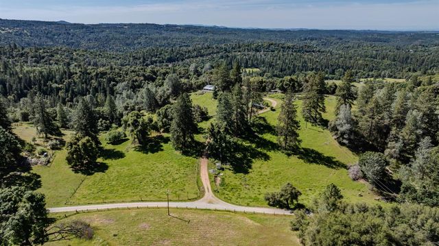 17800 Red Mule Rd, Fiddletown, CA 95629
