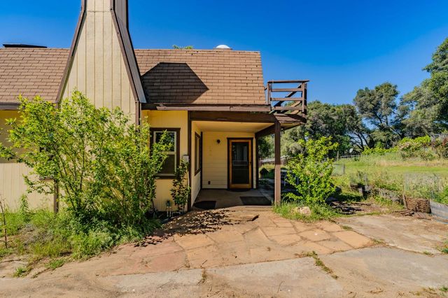 17800 Red Mule Rd, Fiddletown, CA 95629