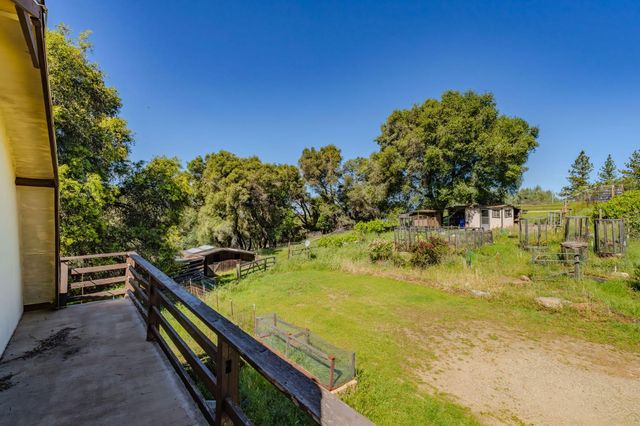 17800 Red Mule Rd, Fiddletown, CA 95629
