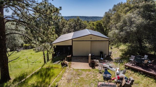17800 Red Mule Rd, Fiddletown, CA 95629