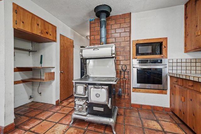 17800 Red Mule Rd, Fiddletown, CA 95629