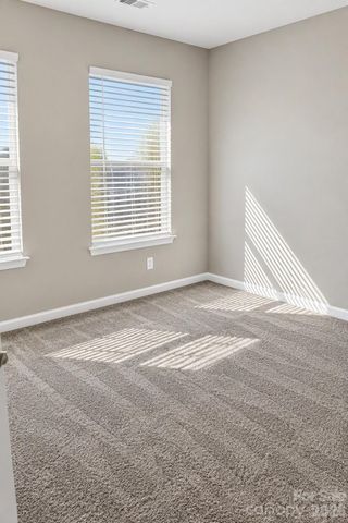 1645 Fleetwood Drive, Charlotte, NC 28208
