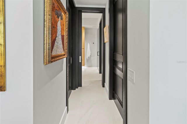 6427 MOORINGS POINT CIRCLE 101, Lakewood Ranch, FL 34202