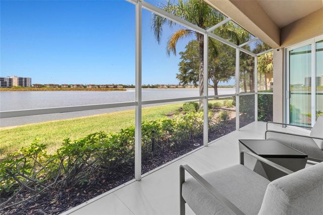 6427 MOORINGS POINT CIRCLE 101, Lakewood Ranch, FL 34202