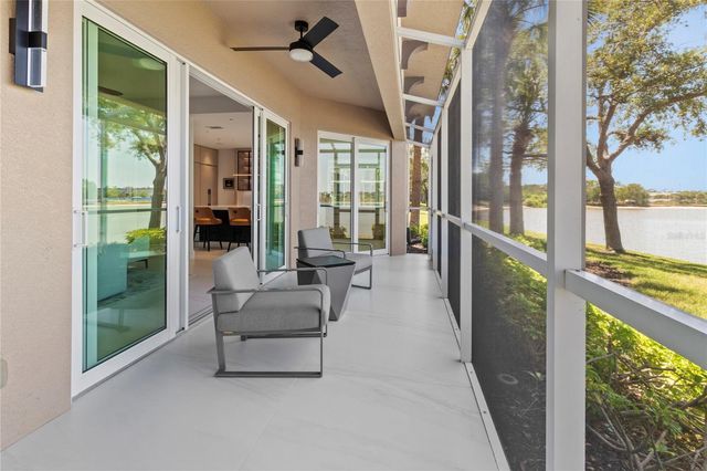 6427 MOORINGS POINT CIRCLE 101, Lakewood Ranch, FL 34202