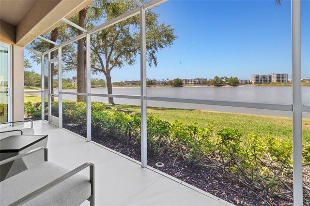 6427 MOORINGS POINT CIRCLE 101, Lakewood Ranch, FL 34202