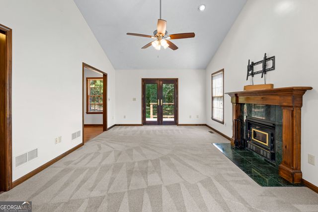 178 Major Road, Sharpsburg, GA 30277