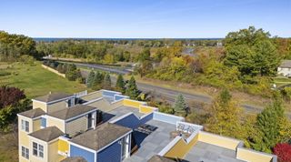 21 Diamond Point Lane, New Buffalo, MI 49117